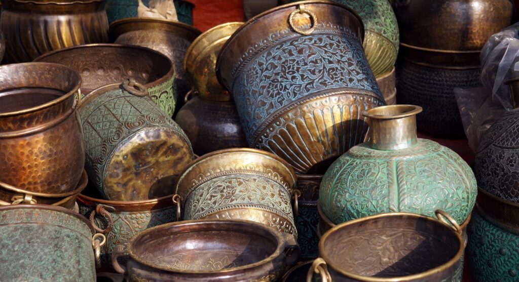 तांबे के बर्तन में पानी पीने के फायदे? Benefits of copper water