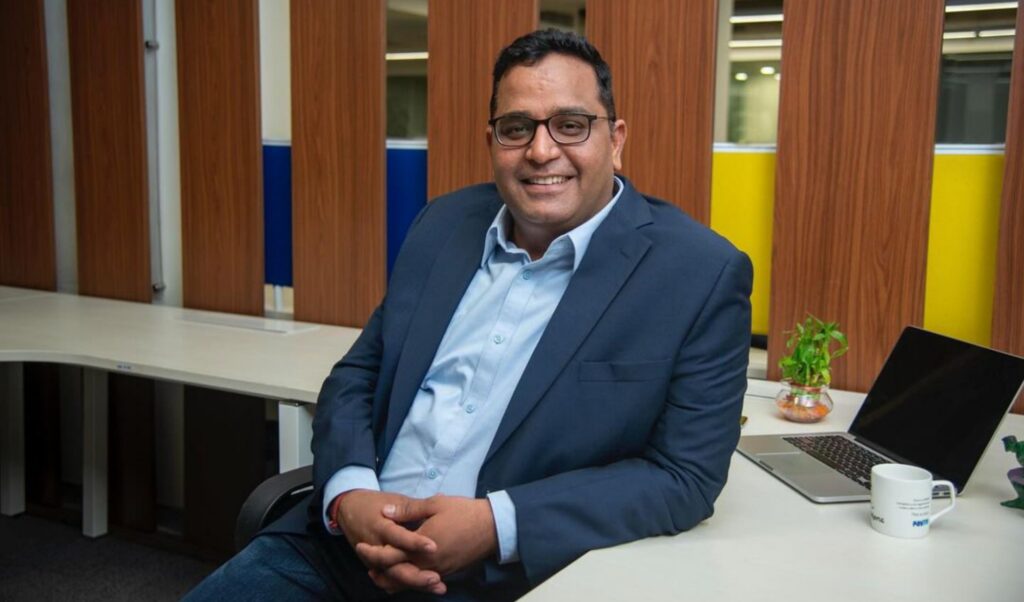 Paytm के CEO विजय शेखर शर्मा हुए भावुक
